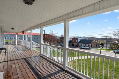 Unlock the potential of this versatile commercial property