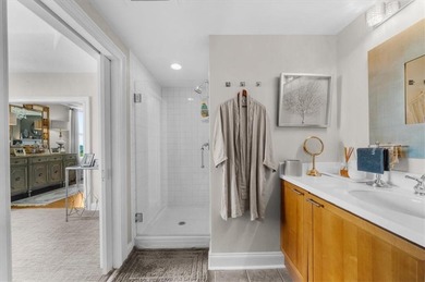 Welcome to luxury living at The Phoenix on Peachtree-an