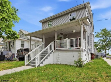 Welcome to 224 S Chester Ave, a fully updated property situated - photo 1