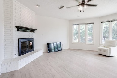 Additional listing photo 4