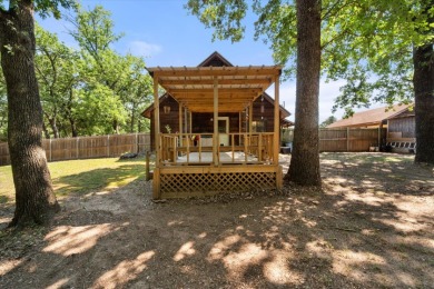 Cozy Cabin w/Room to Grow at Richland Chambers Lake! - photo 12