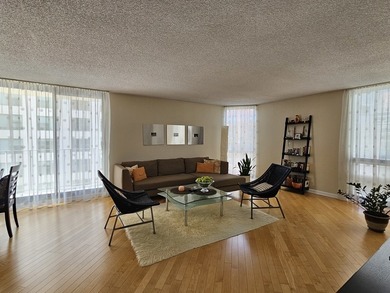 Great opportunity to buy a corner unit that is bright & spacious - photo 8