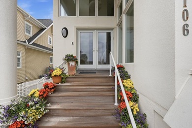 Relax and savor the rolling ocean views or sailboats drifting by - photo 8