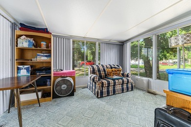 Opportunity to get on All Sports Palmer Lake! Home offers 3 beds - photo 11