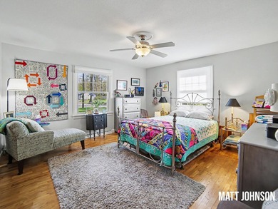 Charming 4 bedroom, 2 bath brick ranch in the City of Whitehall - photo 16