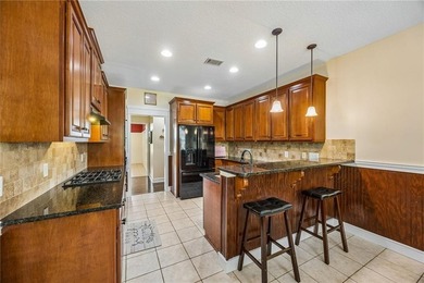 Featuring a beautiful home, originally a Bent Pine Construction - photo 18