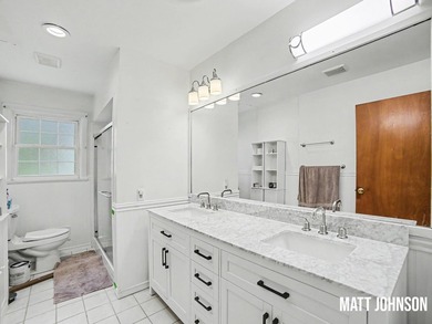 Charming 4 bedroom, 2 bath brick ranch in the City of Whitehall - photo 21