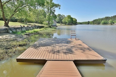 AN UNRIVALED WATERFRONT LEGACY IN GREEN ISLAND HILLS Experience - photo 26