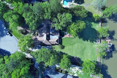 AN UNRIVALED WATERFRONT LEGACY IN GREEN ISLAND HILLS Experience - photo 30