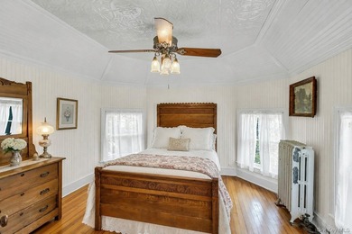 Nestled within the Historic District, this captivating - photo 34