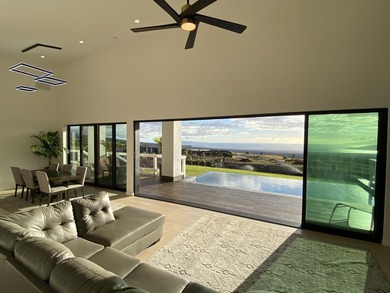 A newly completed 2023 Custom home in the prestigious Kula Io - photo 6