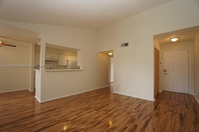 BEAUTIFULL COMMUNITY, ALL AGES WELCOME. GARDEN VIEW. SPACIOUS 1 - photo 11