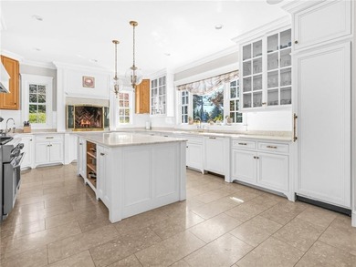 Located in Barrington's exclusive Nayatt Point neighborhood - photo 11