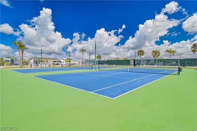 Embrace the tropical lifestyle at Palmetto Palms RV 55+ Condo - photo 14