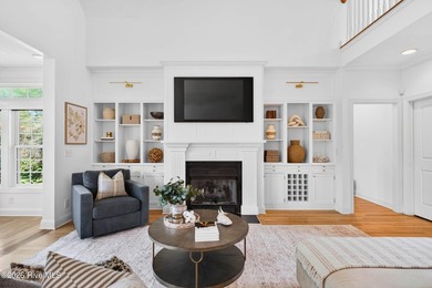Professionally FURNISHED and move-in ready in the waterfront - photo 14