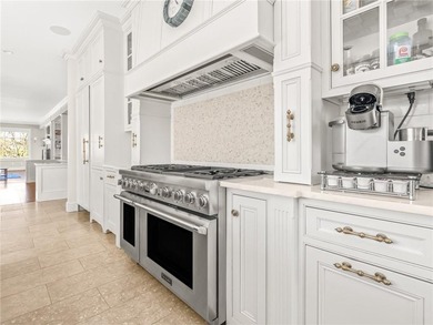 Located in Barrington's exclusive Nayatt Point neighborhood - photo 14