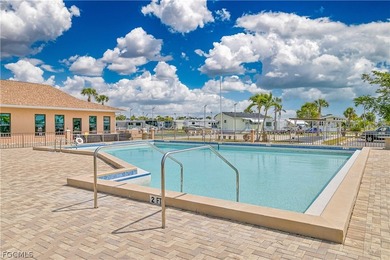 Embrace the tropical lifestyle at Palmetto Palms RV 55+ Condo - photo 15