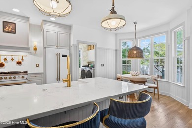 Professionally FURNISHED and move-in ready in the waterfront - photo 17