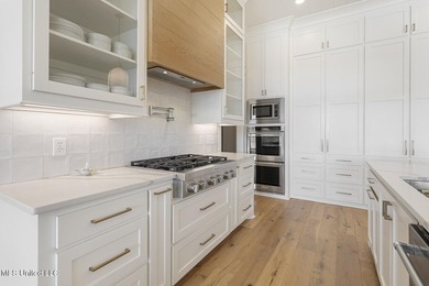 Rumor has it that this amazing home--An ultimate waterfront - photo 17