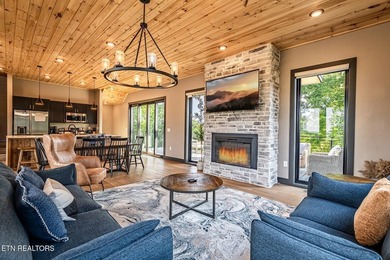 Welcome to one of the most unique and sought-after cabins in the - photo 21