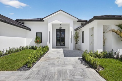 Completely reimagined, this custom-designed, newly rebuilt - photo 1