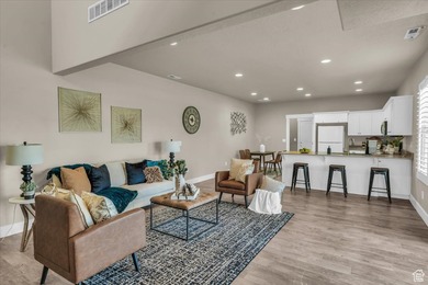 Oquirrh Lake  Townhome/Townhouse For Sale in South Jordan Utah