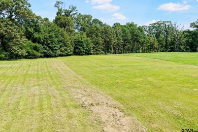 Discover the perfect waterfront retreat with this 1.03-acre lot - photo 5