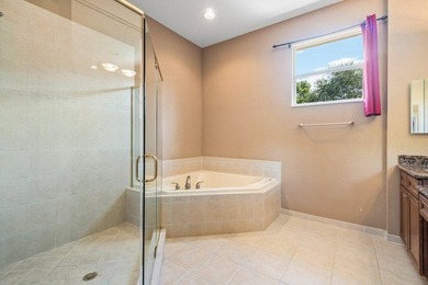 Welcome to this beautifully maintained 5-bedroom, 3-bath pool - photo 26
