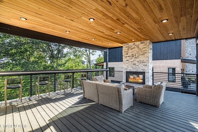 Welcome to one of the most unique and sought-after cabins in the - photo 32