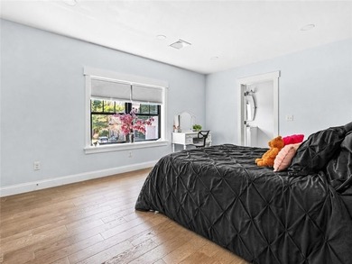 Located in Barrington's exclusive Nayatt Point neighborhood - photo 36