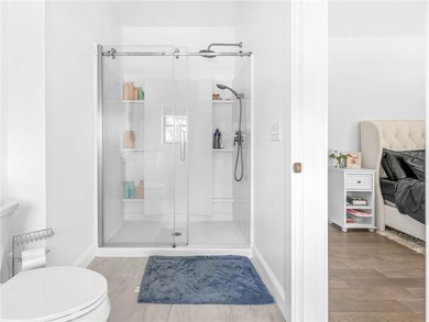 Located in Barrington's exclusive Nayatt Point neighborhood - photo 37