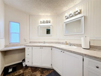 Fully Remodeled Corner-Lot Beauty in Lake Frances.  Turnkey - photo 40