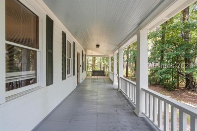 628 Robert Smalls Parkway offers a versatile residential - photo 3