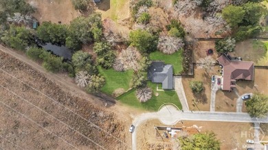 Welcome to this beautiful 4-bedroom home featuring a - photo 46