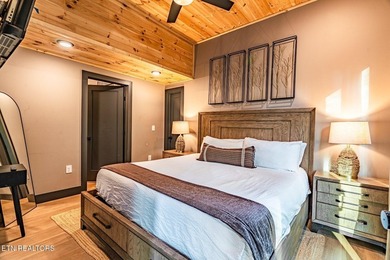 Welcome to one of the most unique and sought-after cabins in the - photo 46