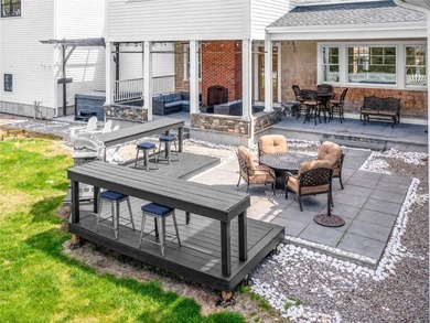 Located in Barrington's exclusive Nayatt Point neighborhood - photo 46