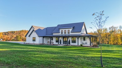 Lake Home For Sale in Galena, Missouri