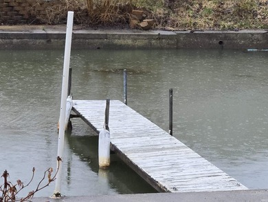 Lake Life Awaits on Kuhn Lake! Welcome to this charming Kuhn - photo 5