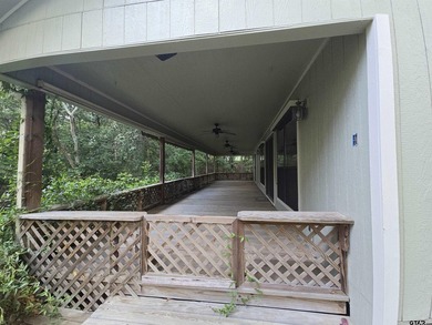 Enjoy peaceful lake living with this charming 1-bedroom, 1-bath - photo 5