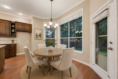 Beautifully appointed 4-bedroom, 4-bathroom home situated on a - photo 14