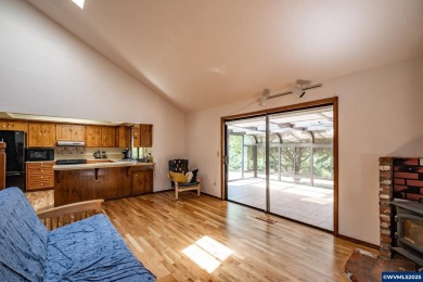 A Bumpable Offer has Been Accepted. This beautiful 2,908 sqft