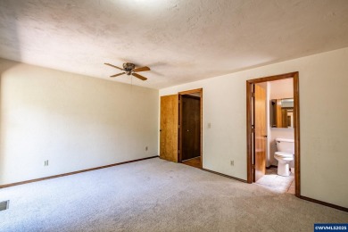 A Bumpable Offer has Been Accepted. This beautiful 2,908 sqft