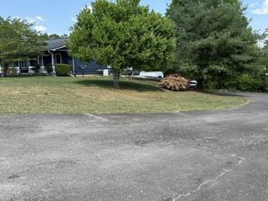 402 Westwood Dr - photo 3