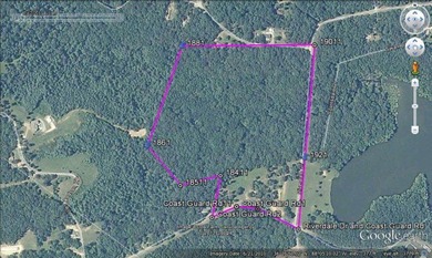 40 ACRES ADJOINING AND OVERLOOKING THE BAY NORTH OF PARIS - photo 3
