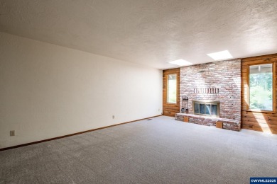 A Bumpable Offer has Been Accepted. This beautiful 2,908 sqft