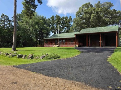 Great water-view home includes two lots, the home and all - photo 6