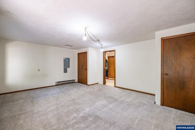 A Bumpable Offer has Been Accepted. This beautiful 2,908 sqft