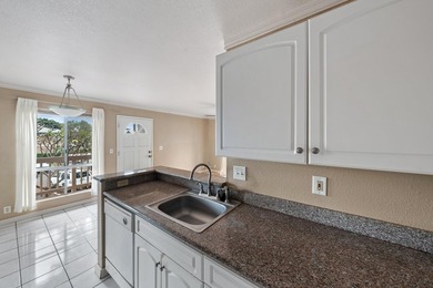This inviting, gently loved unit offers Haleakala views from the - photo 5