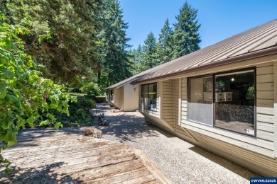 A Bumpable Offer has Been Accepted. This beautiful 2,908 sqft