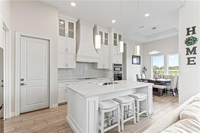 This spacious 4 bedroom, 2.5 bath home offers ample living space - photo 5